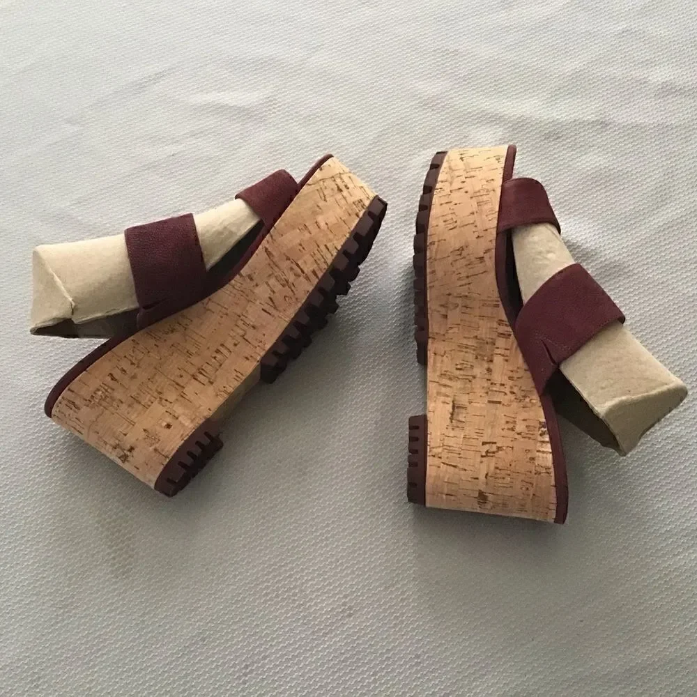 High fashion wedge heels by Nine West sz 9Med
